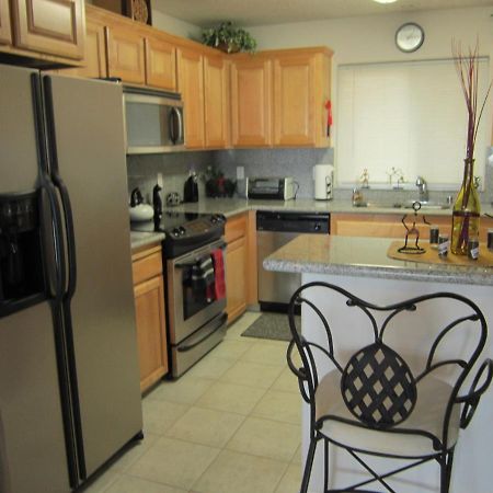 Amazing Seaview Spacious Condo With An Amazing View!!! Екстер'єр фото