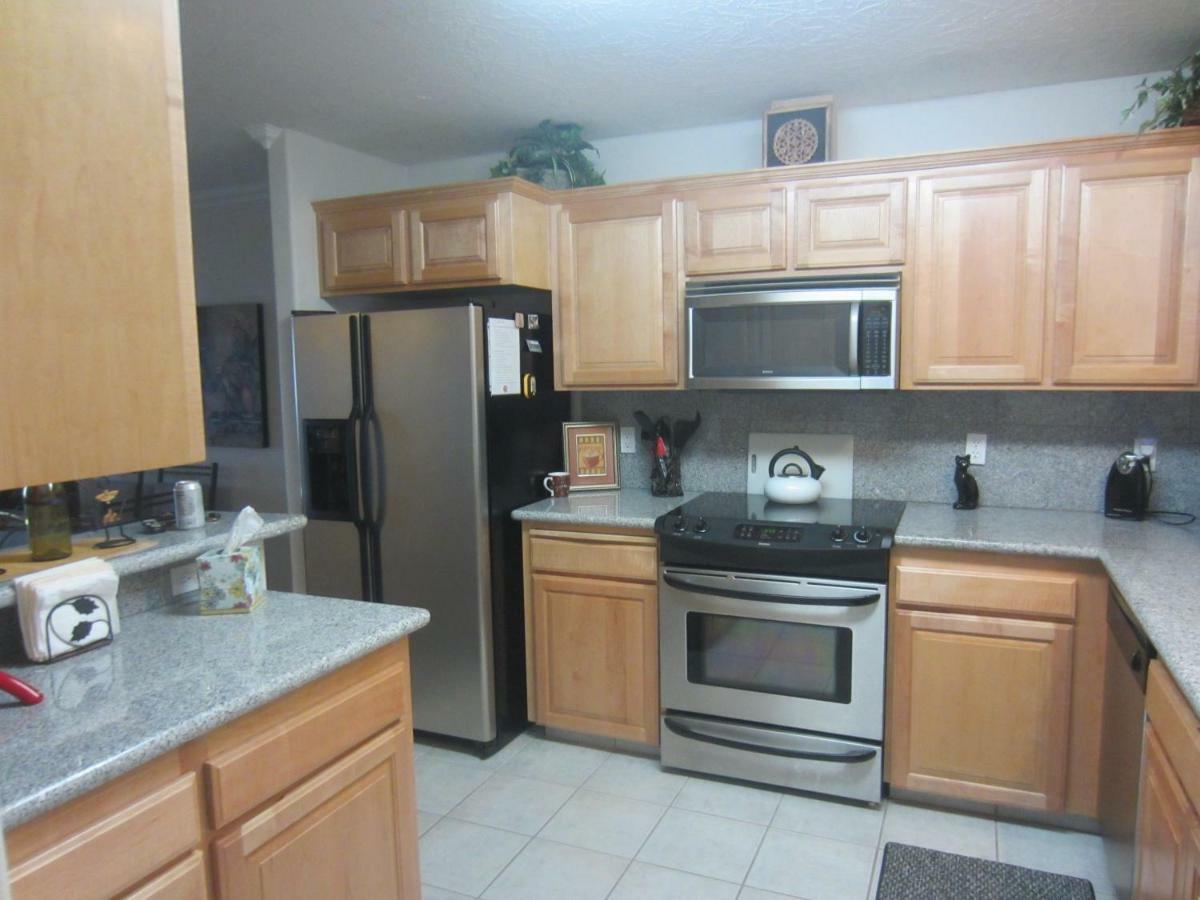 Amazing Seaview Spacious Condo With An Amazing View!!! Екстер'єр фото