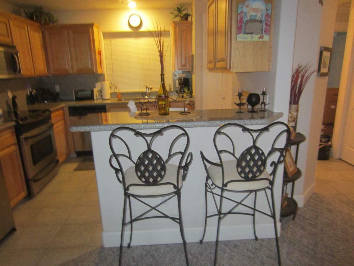 Amazing Seaview Spacious Condo With An Amazing View!!! Екстер'єр фото